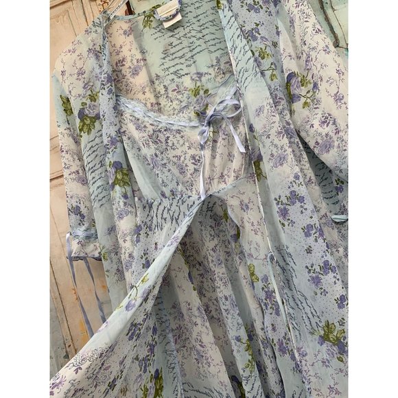 Secret Treasures Robe & Teddy, Size Medium - Picture 2 of 8